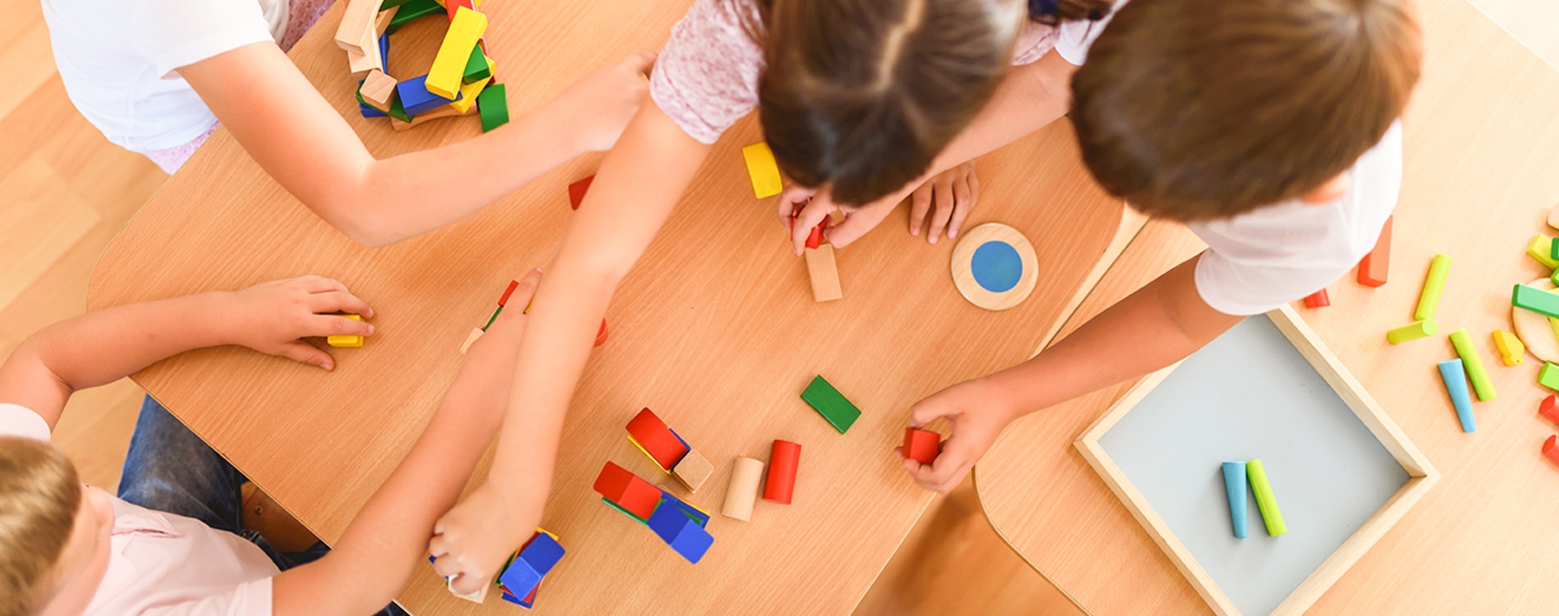 学校法人　向坂学園　春の木幼稚園 | 店内